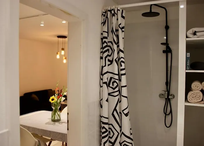 Moderne Souterrainwohnung